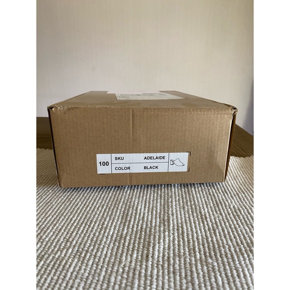 Journee Collection | Adelaide Chunky Heels - Picture 12 of 13